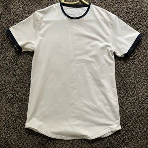 BYLT Athletic Tee - curved bottom - medium - heavy